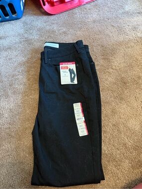 Signature by Levi Strauss Black Boot Cut Women’s Jeans
